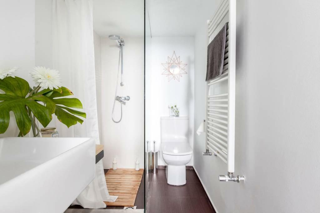 Modern Top Floor Loft At Malasana'S Heart Madrid Exterior photo